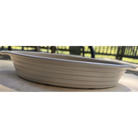 Pampered Chef New Traditions Small Vanilla Stoneware 9.5" Oval Baker Baking Dish - Picture 5 of 10